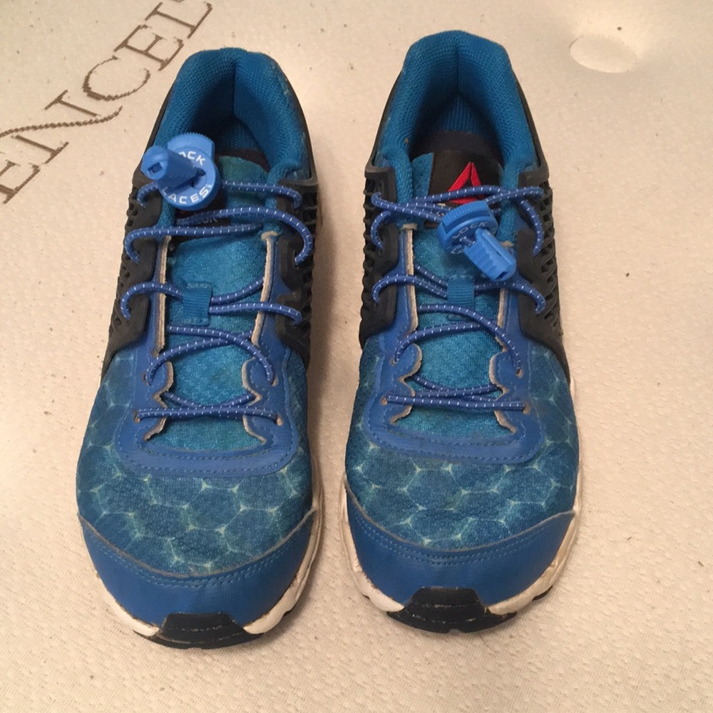 Reebok Zig Tech tennis shoes. Boys Sz 4.5